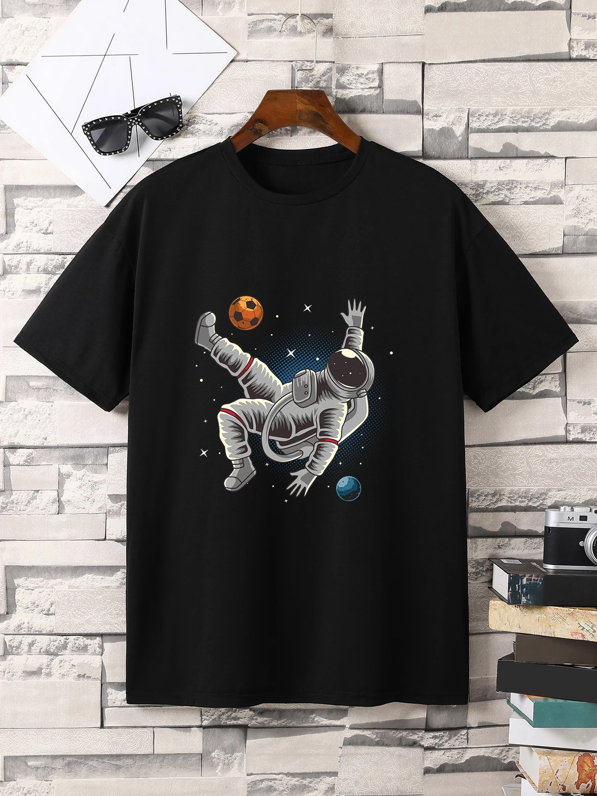 balck Print Casual Short Sleeve T-Shirt .